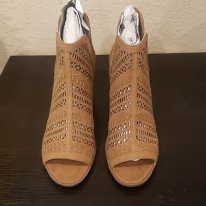 Steve Madden open toe boots